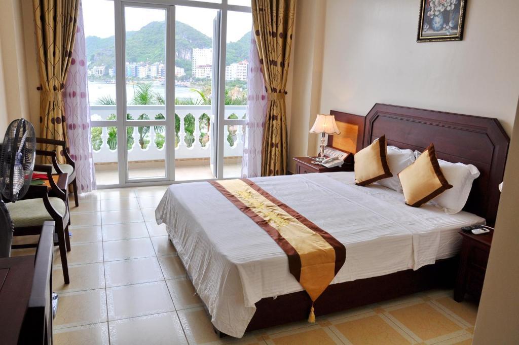 Hung Long Harbour Hotel Cat Ba Dong Khe Sau Quarto foto