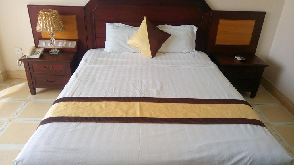 Hung Long Harbour Hotel Cat Ba Dong Khe Sau Exterior foto